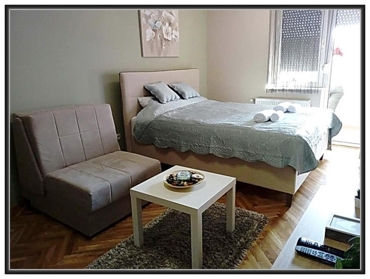 Apartment Libra Novi Sad Exterior photo